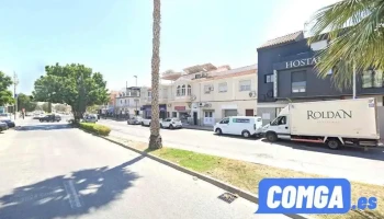 Cubiertas y Puertas los Prados,S.L. - Málaga