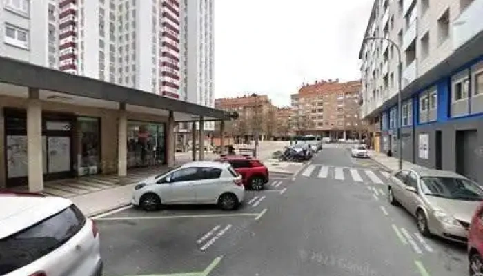 Cerrajeria Daniel Llaves Coche Y Seguridad Viviendas -  Instagram - Pamplona